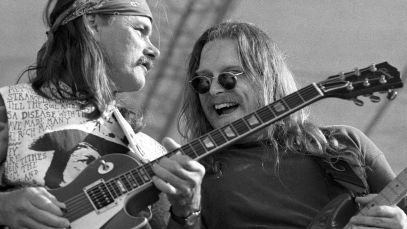 Dickey Betts and Warren Haynes of Allman Brothers Band performing