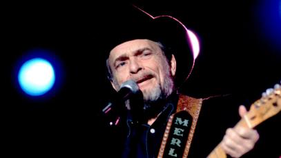 Merle Haggard saw Johnny Cash perform in prison