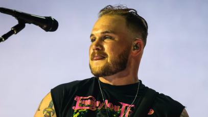 Swifties are accusing Zach Bryan of plagiarizing Taylor Swift