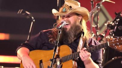Chris Stapleton's Tennessee Whiskey is a super easy country song to learn on guitar