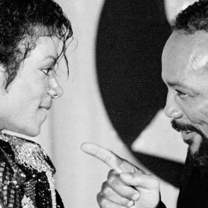 Quincy Jones pointing at Michael Jackson