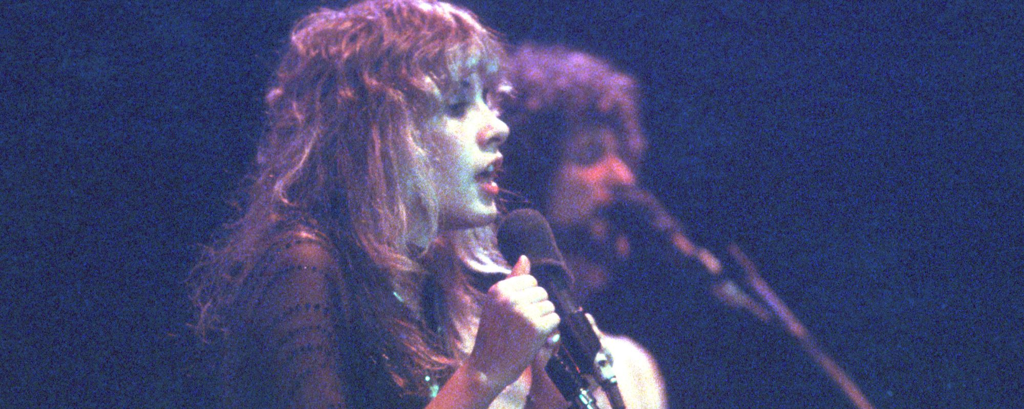 Watch the Magical “Stand Back” Performance Stevie Nicks Delivered 41 Years Ago on ‘Saturday