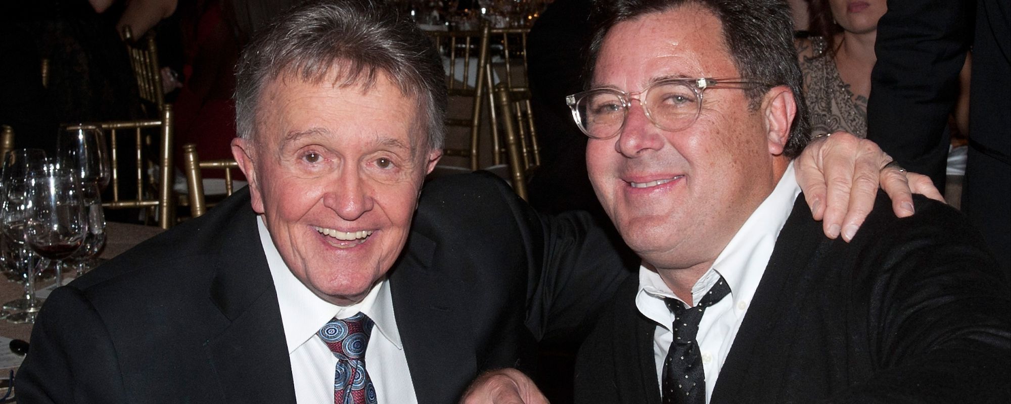 I Hear You've Been Mocking Me”: Why Vince Gill Tried Running Away From Bill  Anderson the First Time They Met - American Songwriter