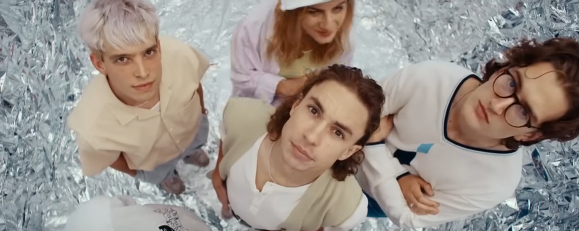 British Indie Rock Band Robbed at Gunpoint in California Starbucks Parking Lot