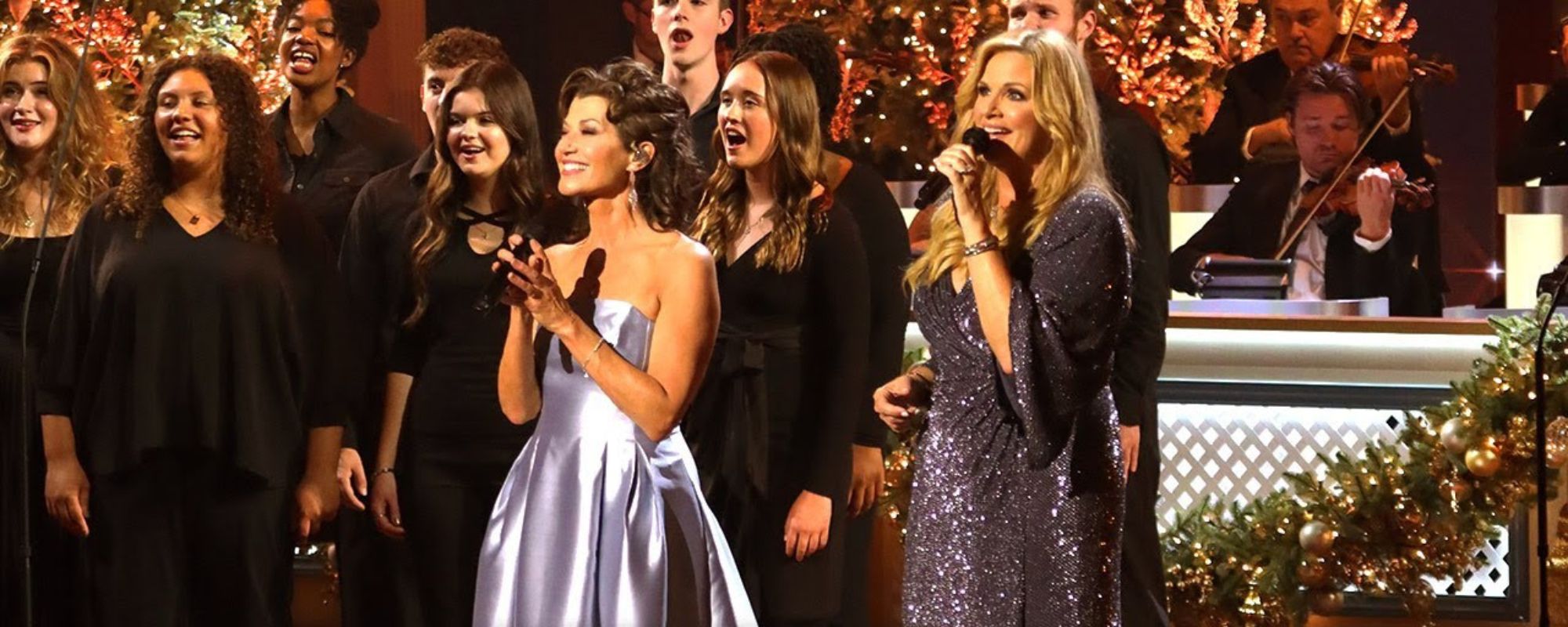 Trisha Yearwood and Amy Grant Sing Their Praise to the Lord With Special CMA Country Christmas Duet - American Songwriter