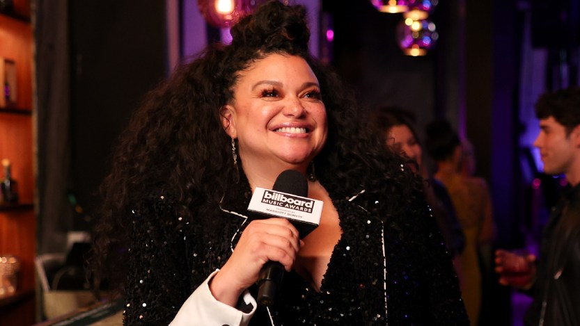 Fans Express Their Confusion and Disdain for the Billboard Music Awards: "Red Carpet Looks Like Trash"