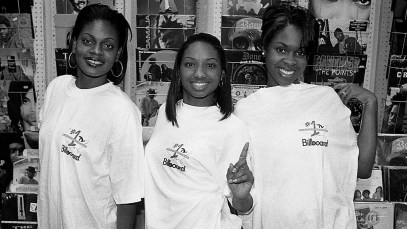 MoKenStef Promotional Visit In Chicago