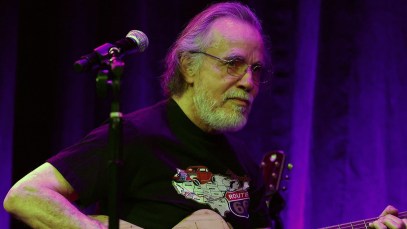 Jackson Browne to Perform at Debut Concert by Jason Crosby’s New Group, The Crosby Collective, Featuring Classic-Rock Mashups