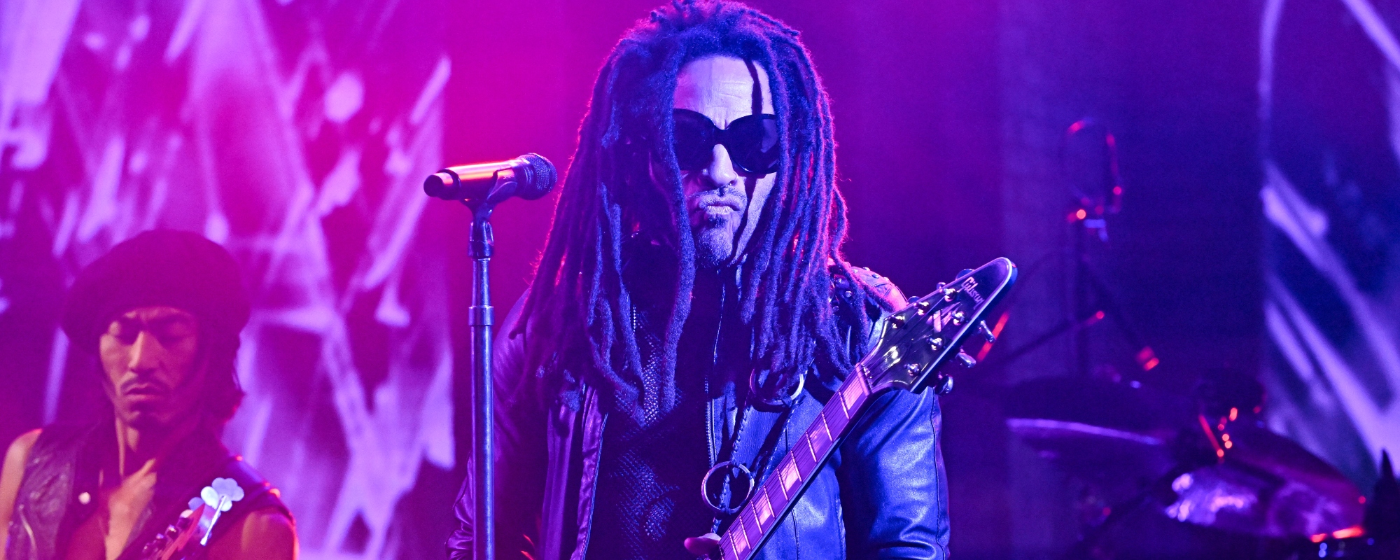 Lenny Kravitz Rocks Out During ‘New Year’s Rockin’ Eve’ With a Classic Hits Medley That Has Me Ready To Conquer 2025