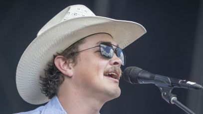 Zach Top Is Scandalized By Fan's R-Rated Sign