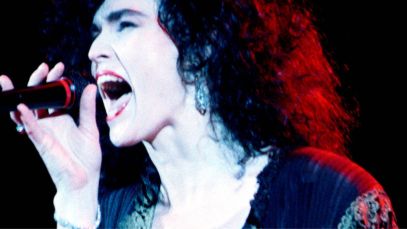 Alannah Myles performing