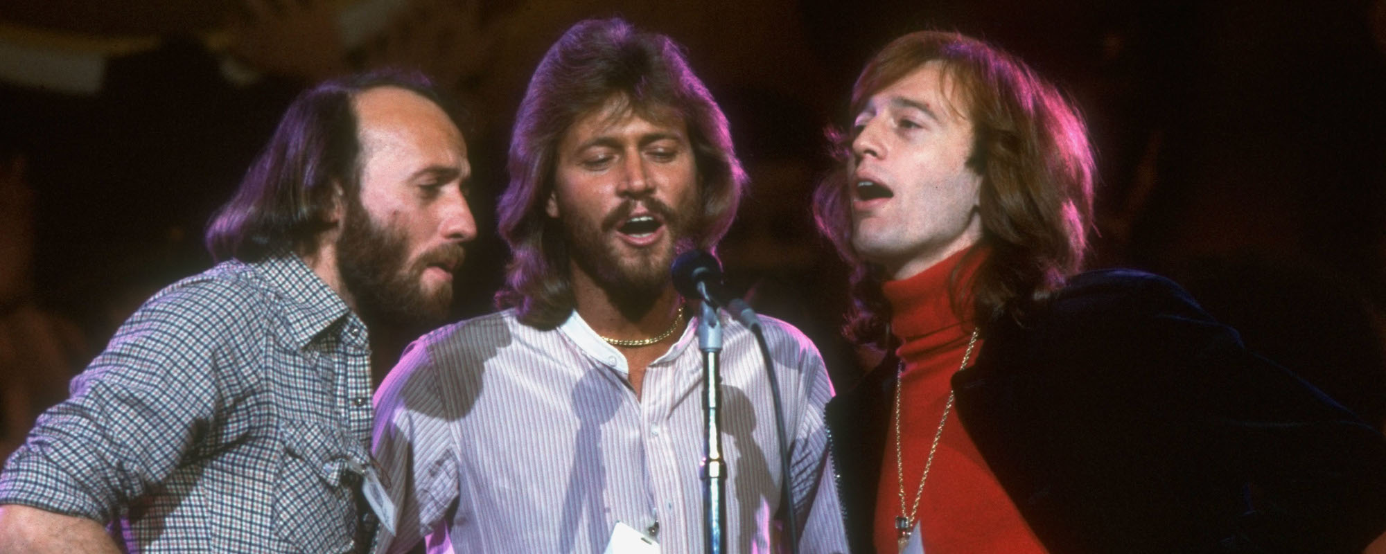 ¿Recuerdas cuando Barry Gibb y los Bee Gees no podían dejar de producir éxitos número uno a finales de los años 1970? ¿Recuerdas cuando Barry Gibb y los Bee Gees no podían dejar de producir éxitos número uno a finales de los años 1970?