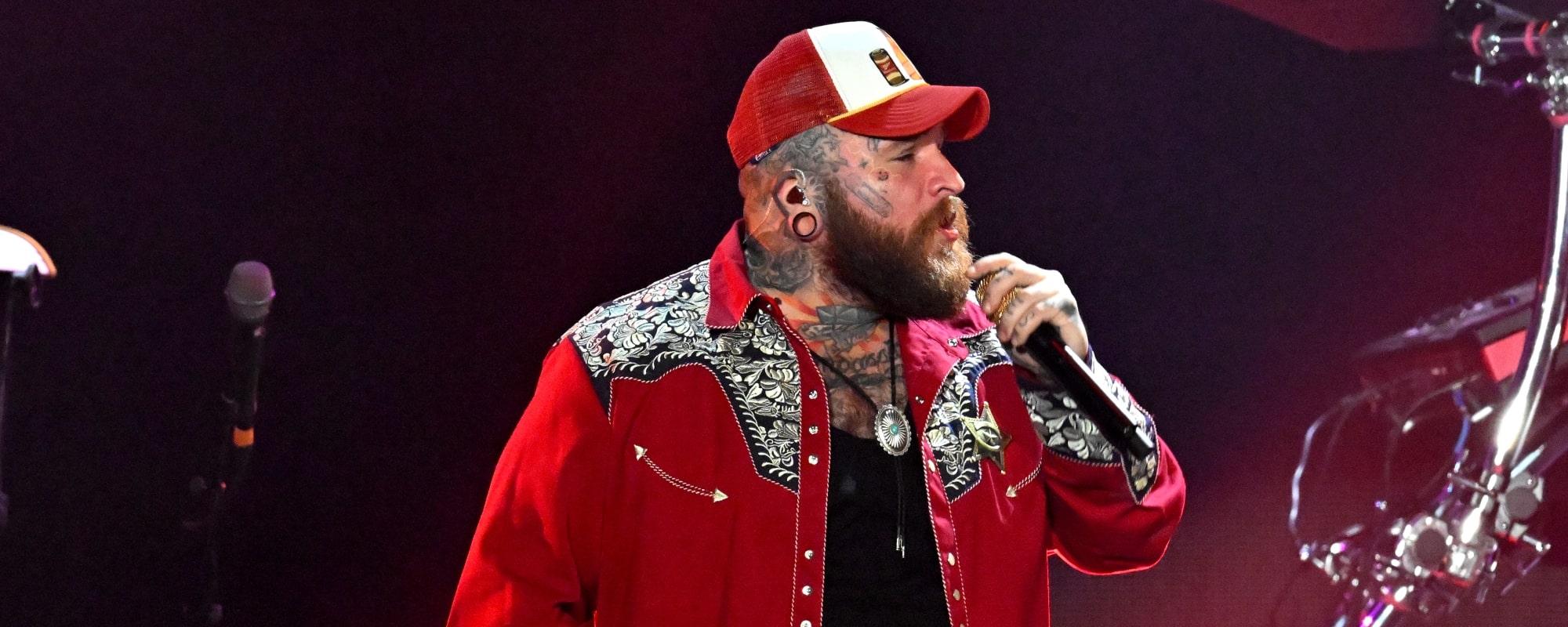 Teddy Swims Takes the 2024 Billboard Music Awards to Church with Performances of “Lose Control” and “Bad Dreams”