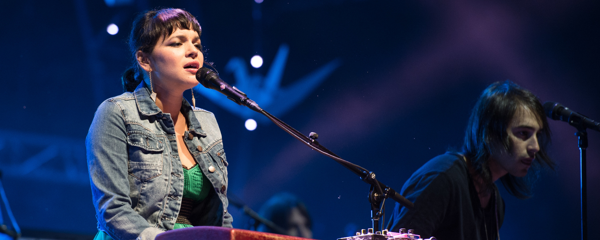 Behind the Lyrics of Norah Jones’ “Miriam,” a Murder Ballad in the Country Tradition