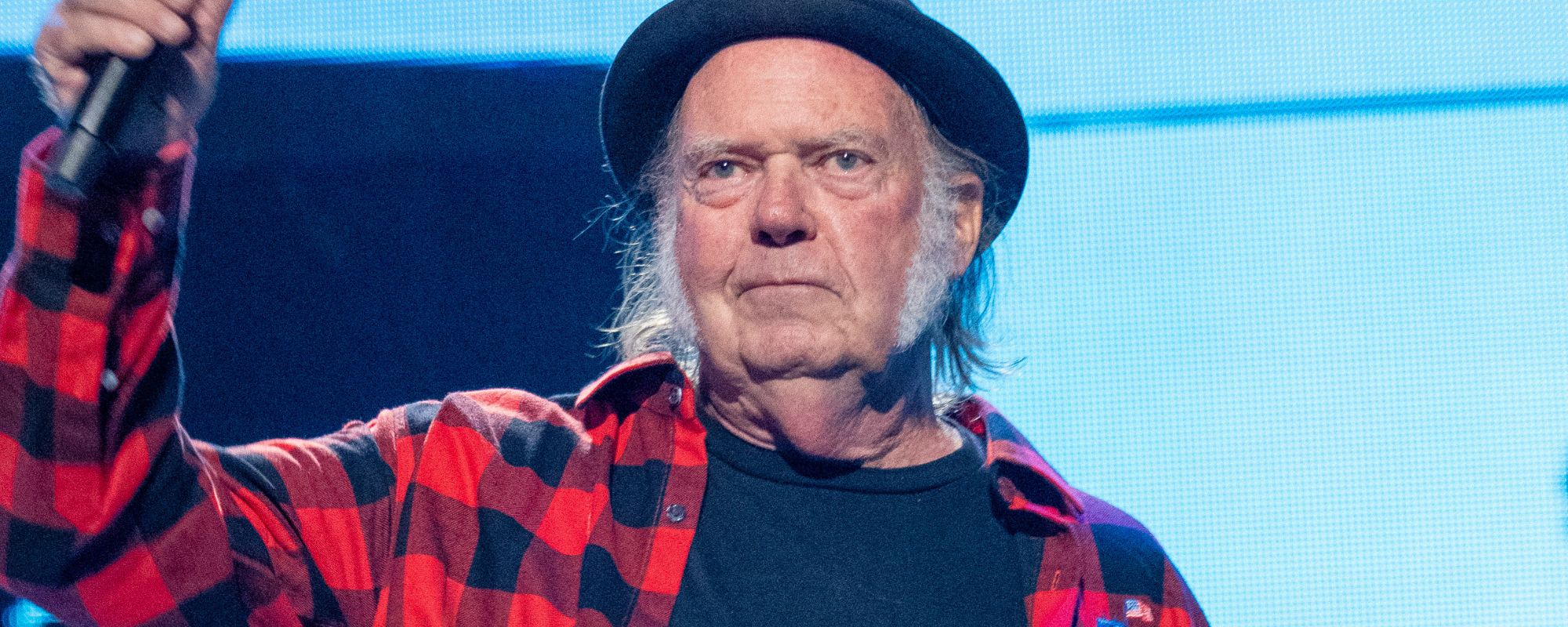 Neil Young “Loved” New Bob Dylan Biopic ‘A Complete Unknown'