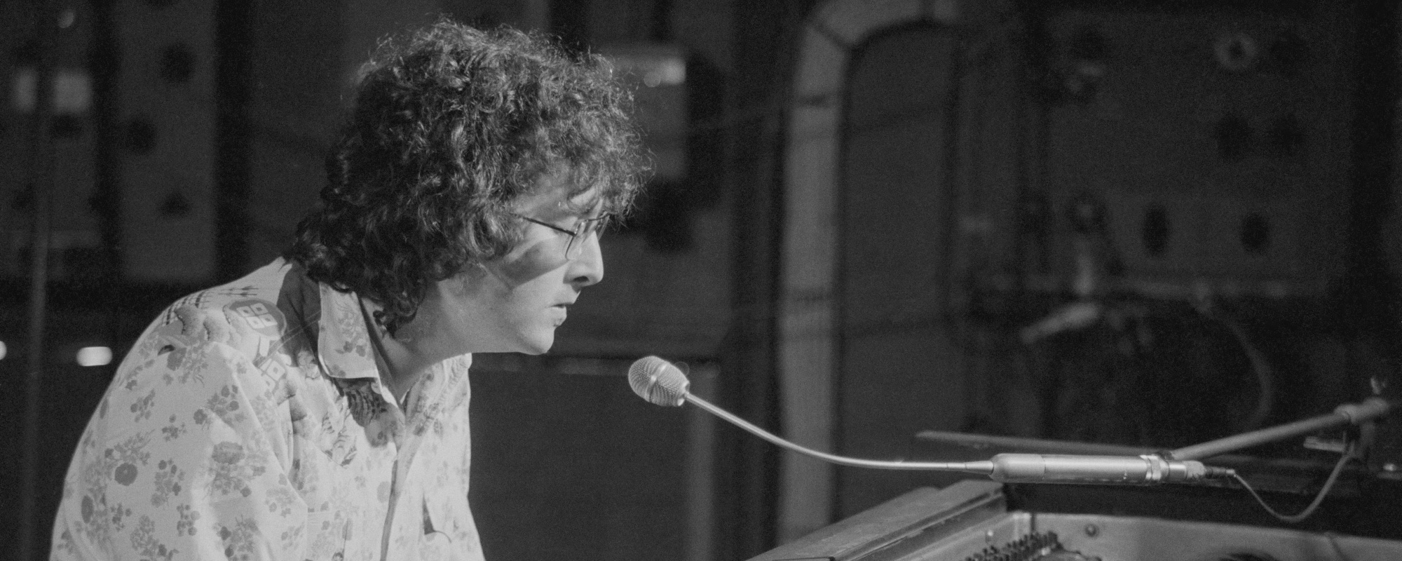 The Story Behind Randy Newman's Misunderstood First Hit 