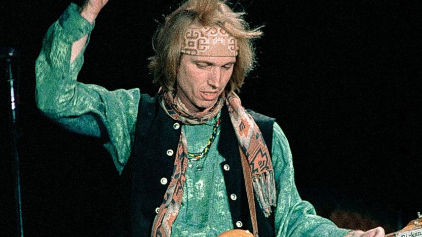 The Musician That Made Tom Petty Walk Out on His Crowd and Bob Dylan: "I Went Into a Rage"