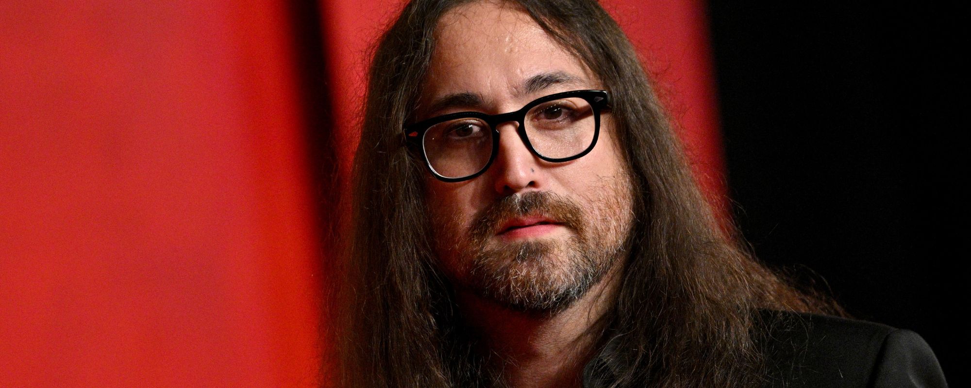 The Heartwarming Silver Lining Sean Ono Lennon Found Through His Father’s Tragic Death