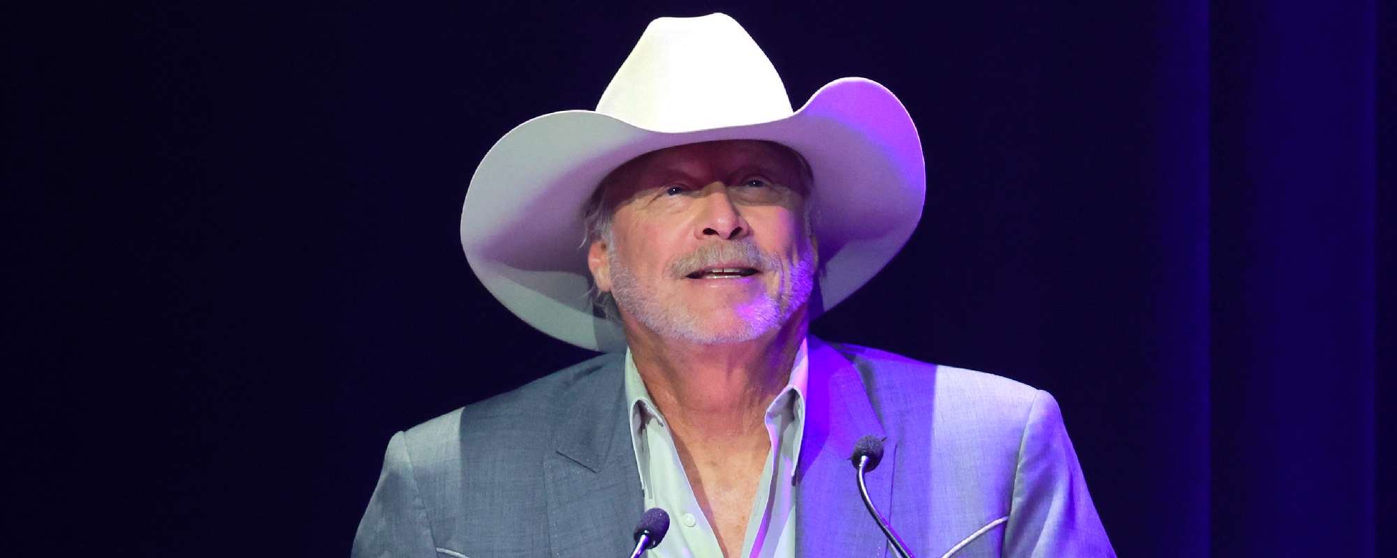 Georgia Woman Scammed Out of $3000 After Thinking She Was Helping Alan Jackson