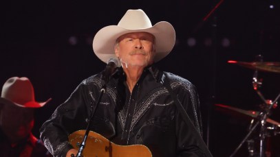 Alan Jackson Warns Fans About Scammers Posing as the Country Singer To Get Money