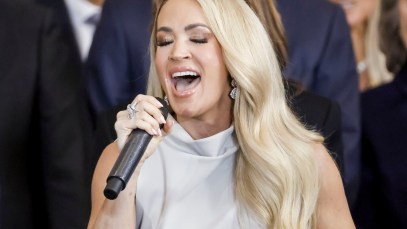 Fans Flood Carrie Underwood's Social Media After Inauguration Performance Hits a Snag
