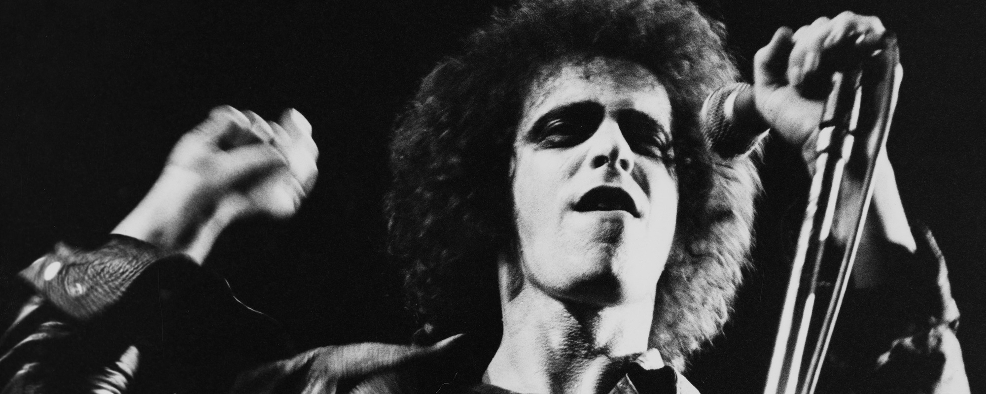 4 Glam Rock Songs That Prove There Was Groundbreaking Substance Behind the Theatrics