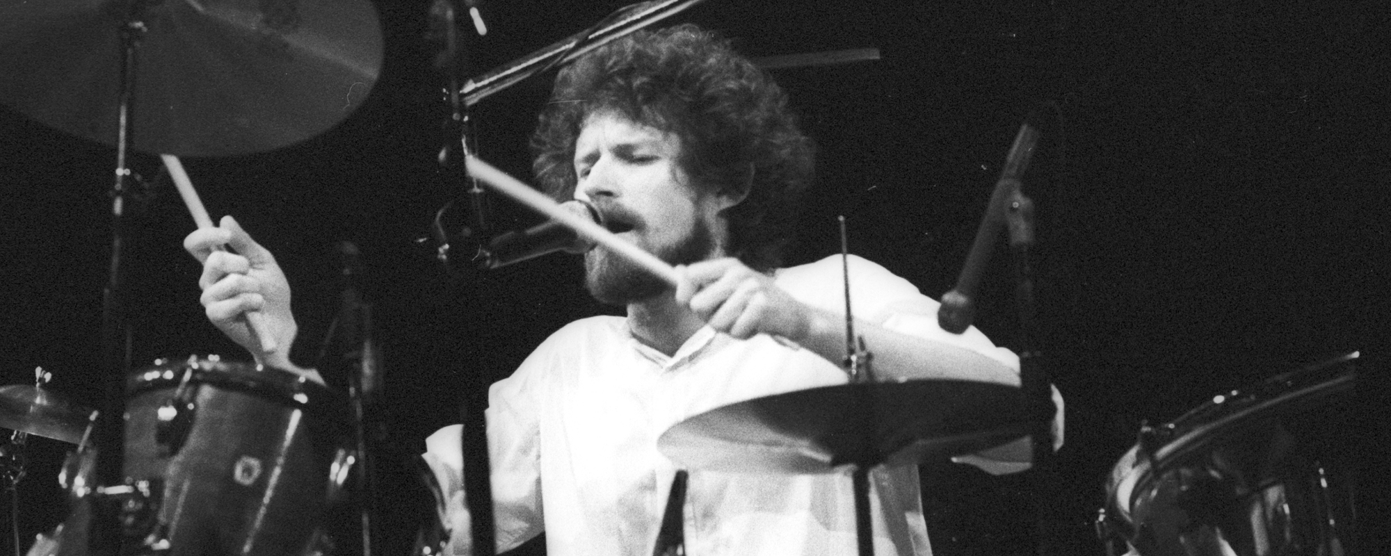 الأغنية الملحمية تاريخيًا التي بدأت أفضل ألبوم لفريق إيجلز الأغنية الملحمية تاريخيًا التي بدأت أفضل ألبوم لفريق إيجلز