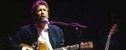 New, Extended Version of Eric Clapton’s ‘Unplugged’ Concert Film Headed to Theaters Before Paramount+ Premiere