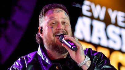 Watch Jelly Roll and Shaboozey Celebrate 2024 by Dancing to "I Had Some Help"