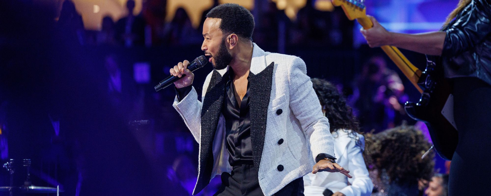 3 Icons Who Sang Backup in the 1990s and 2000s Before Making It Big