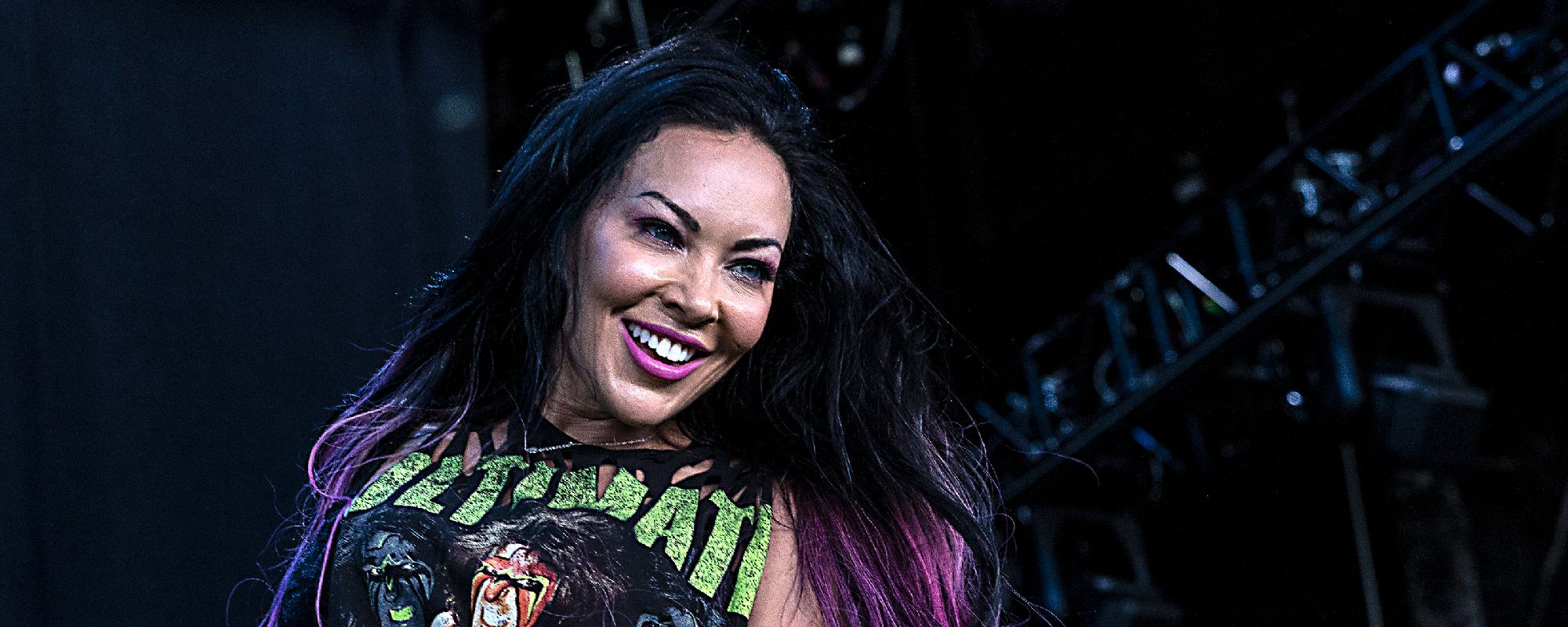 Singer Carla Harvey Announces She Is Joining Popular '90s Band