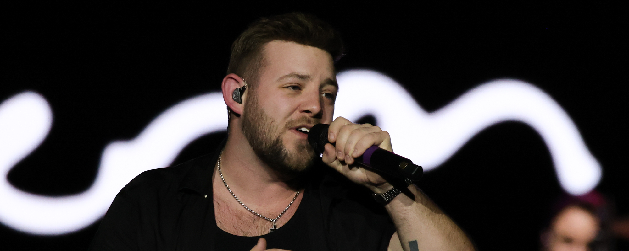 Former 'The Voice' Contestant Kameron Marlowe Performs "Burn 'Em All" at the Ryman