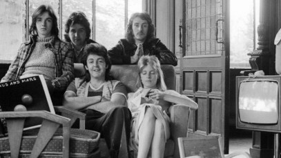 How an Unlikely Paul McCartney Song Outsold the Beatles—With the Help of an Amateur Band