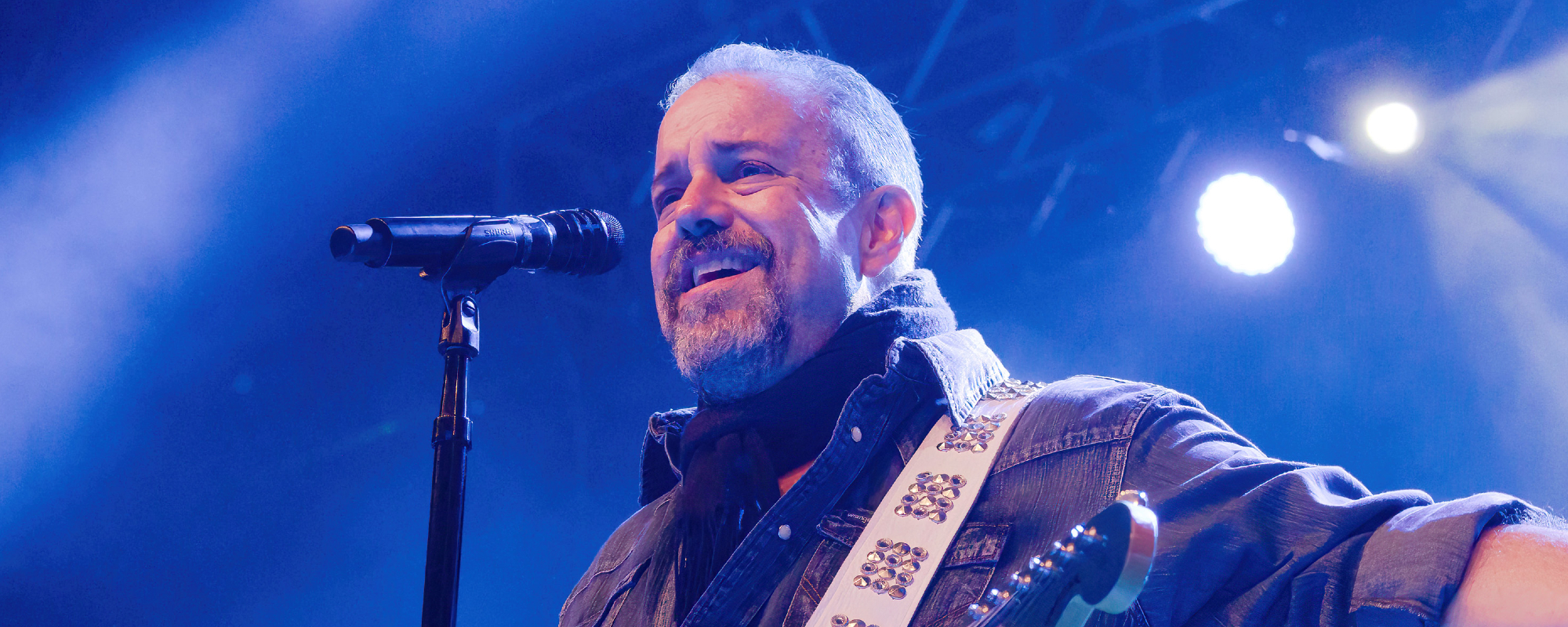The Mavericks Singer Raul Malo Offers Update on Needing a Tumor Removed From His Liver