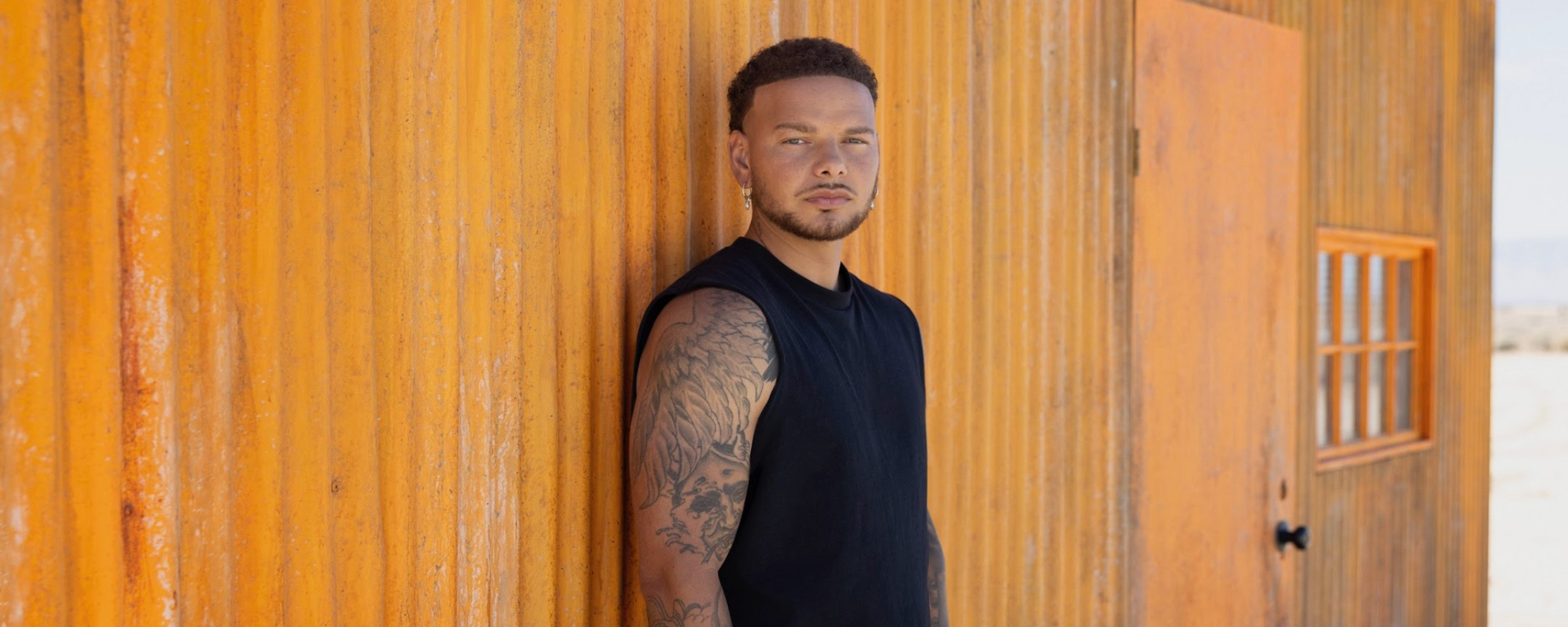 Exclusive: Kane Brown Talks ‘Fiddle’ and ‘Backseat,’ Shares Stories Behind the Songs