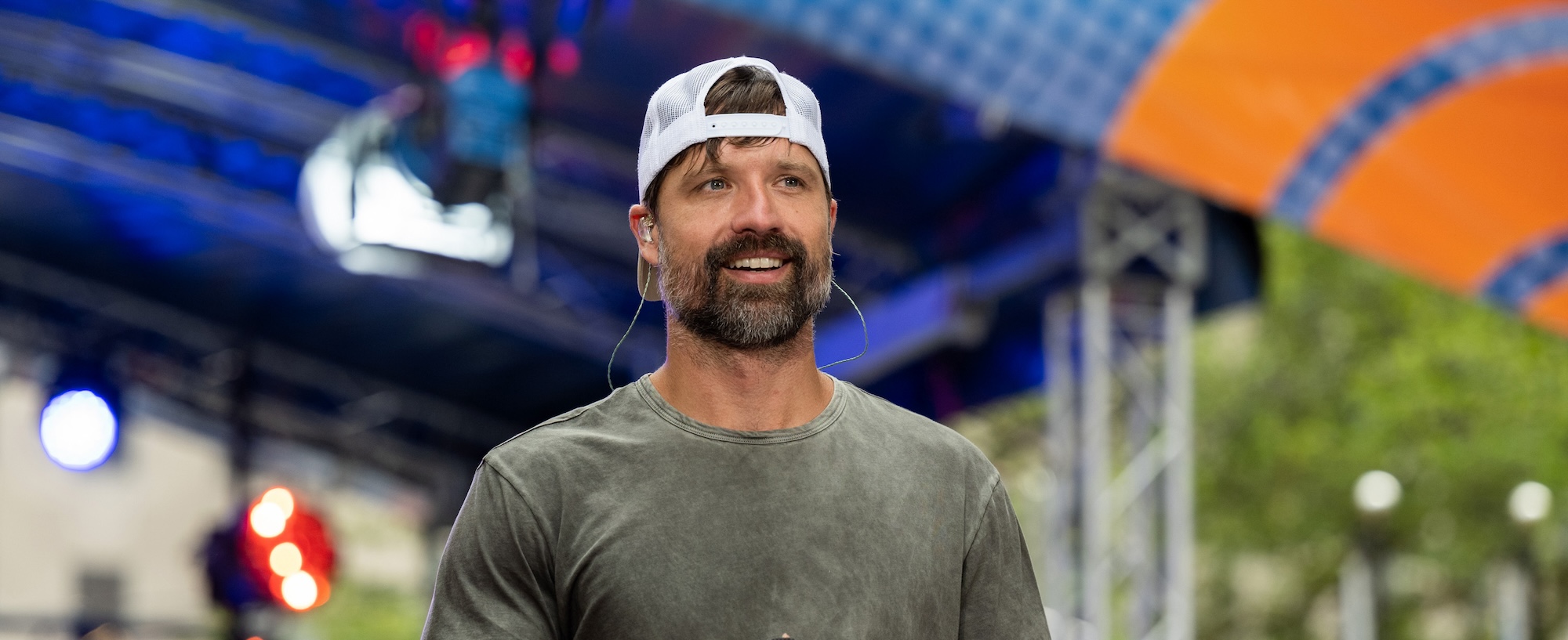 The Bittersweet Ballad Walker Hayes and Lori McKenna Wrote With Former NBC ‘Today Show’ Anchor Hoda Kotb, “Wednesdays”