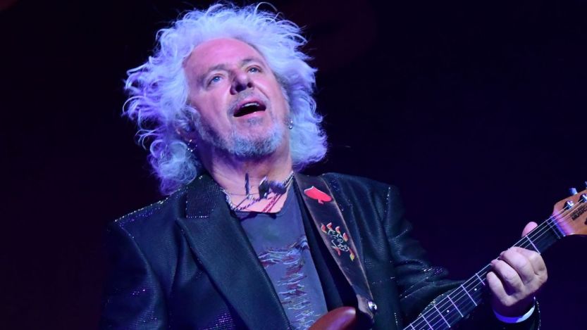 Steve Lukather from Toto playing guitar