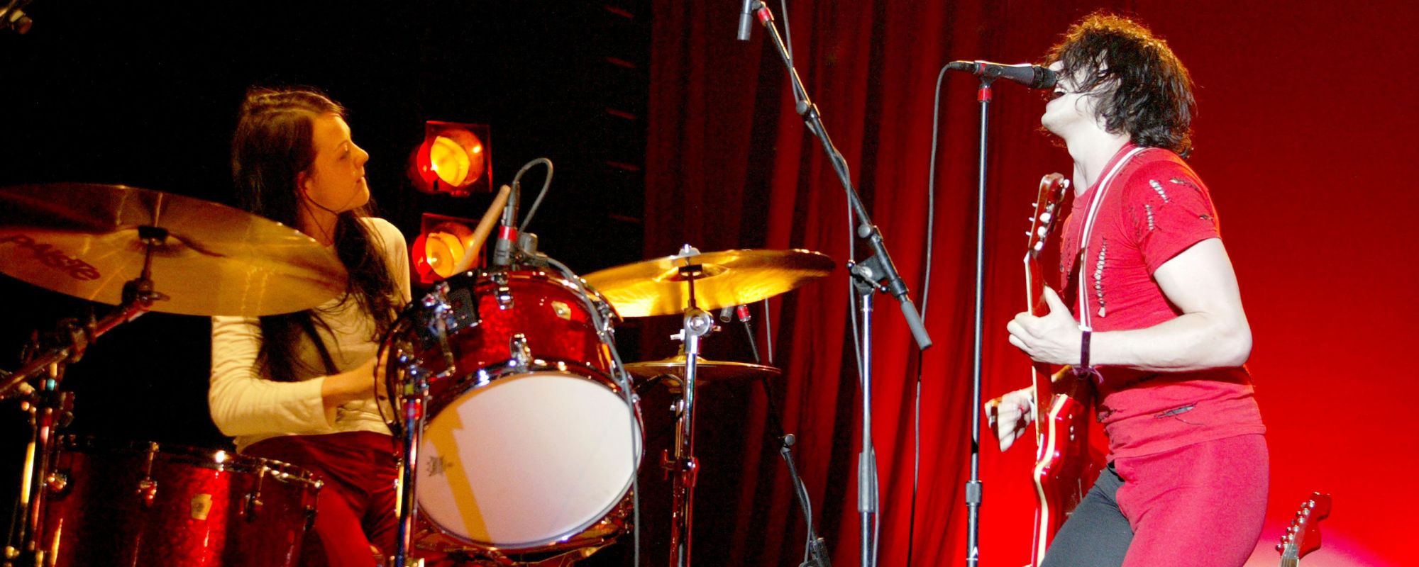 The White Stripes performing during "Seven Nation Army" era, around 2003