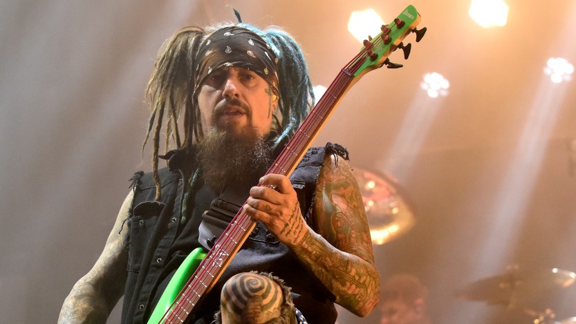 Reginald "Fieldy" Arvizu