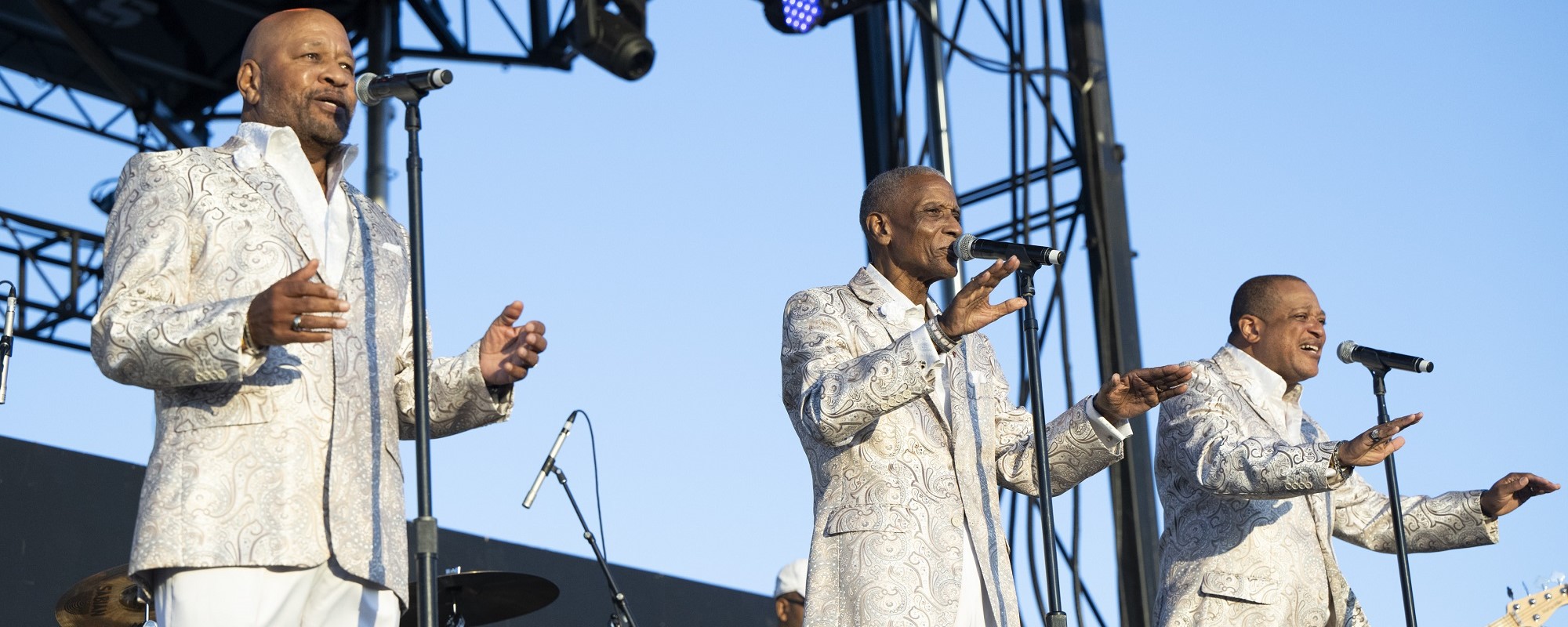 Watch Trailer for Making-of Documentary About The Stylistics’ New Album, Featuring Shania Twain, Ronnie Wood, and Gene Simmons