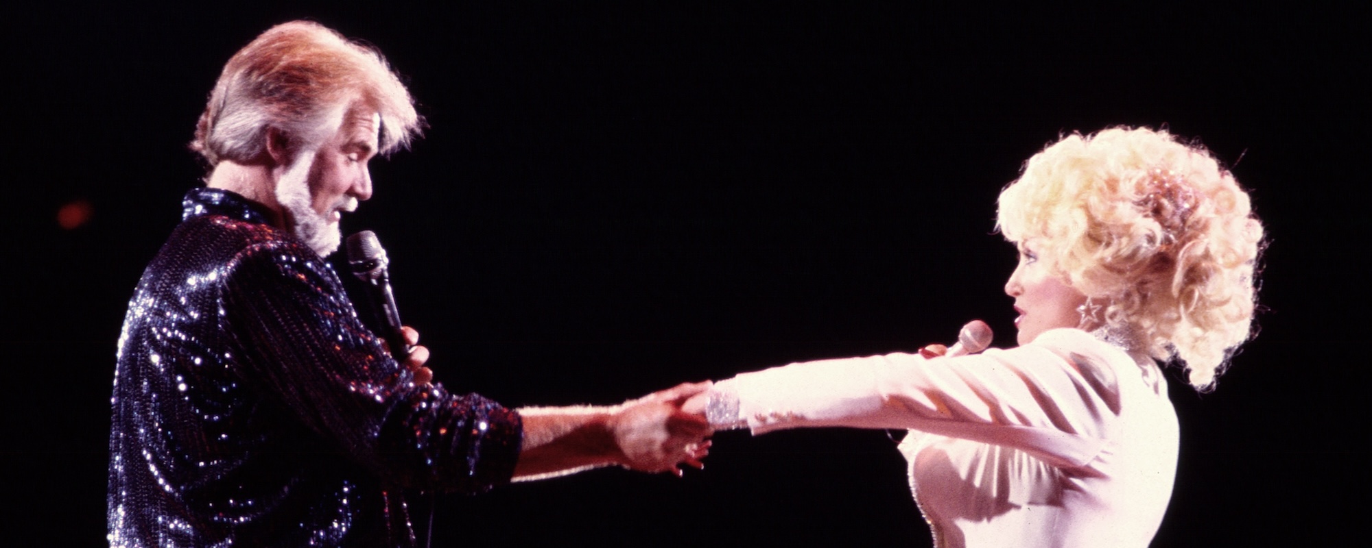 القصة وراء الأغنية التي قدمتها دوللي بارتون لصديقها كيني روجرز عام 1984 لكنها لم تسجلها بنفسها أبدًا