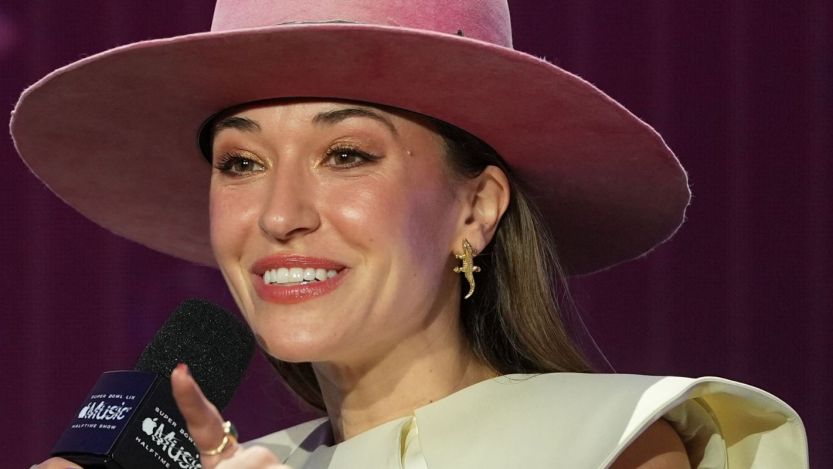 3 Quick Facts About Lauren Daigle, Performing "America the Beautiful" at the Super Bowl