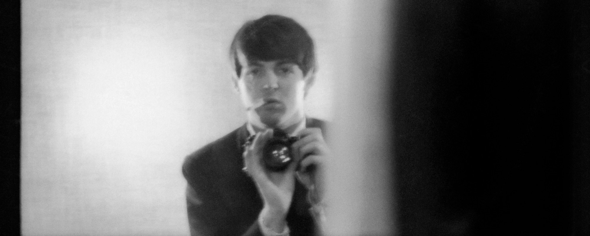New Paul McCartney L.A.-Area Photo Exhibit to Feature Signed Prints and Previously Unseen Beatlemania-Era Images