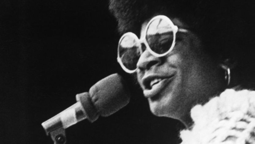 Merry Clayton performing