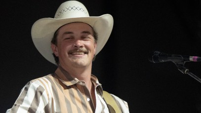 Zach Top Startled by Fan's Blunt Message at Concert in Michigan