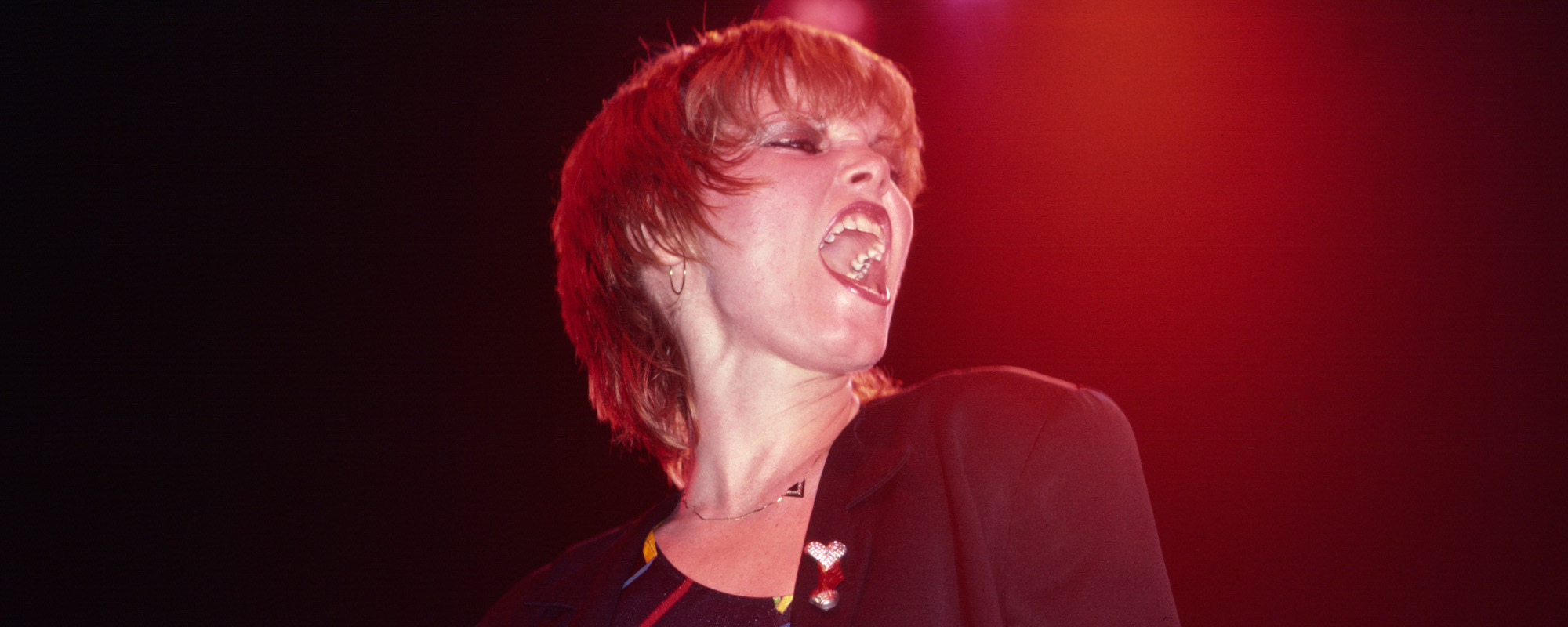 كيف حصلت بات بيناتار على آخر 40 أغنية لها من مصدر غير متوقع