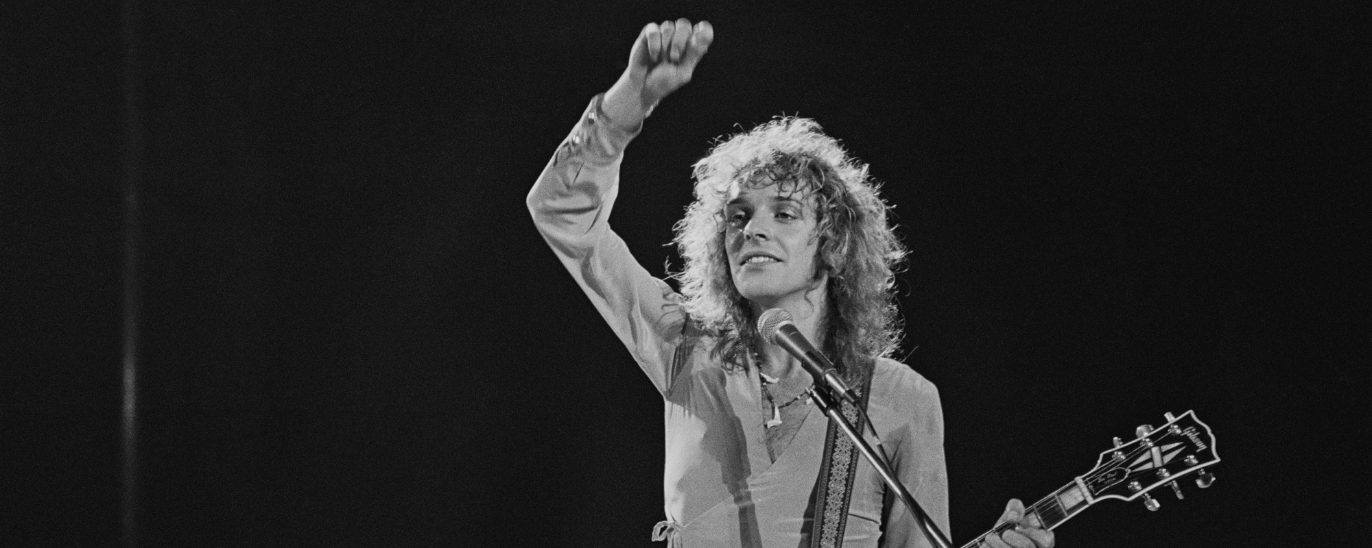 How “I’m In You” Gave Peter Frampton the Studio Hit to Go Along with His Live Success