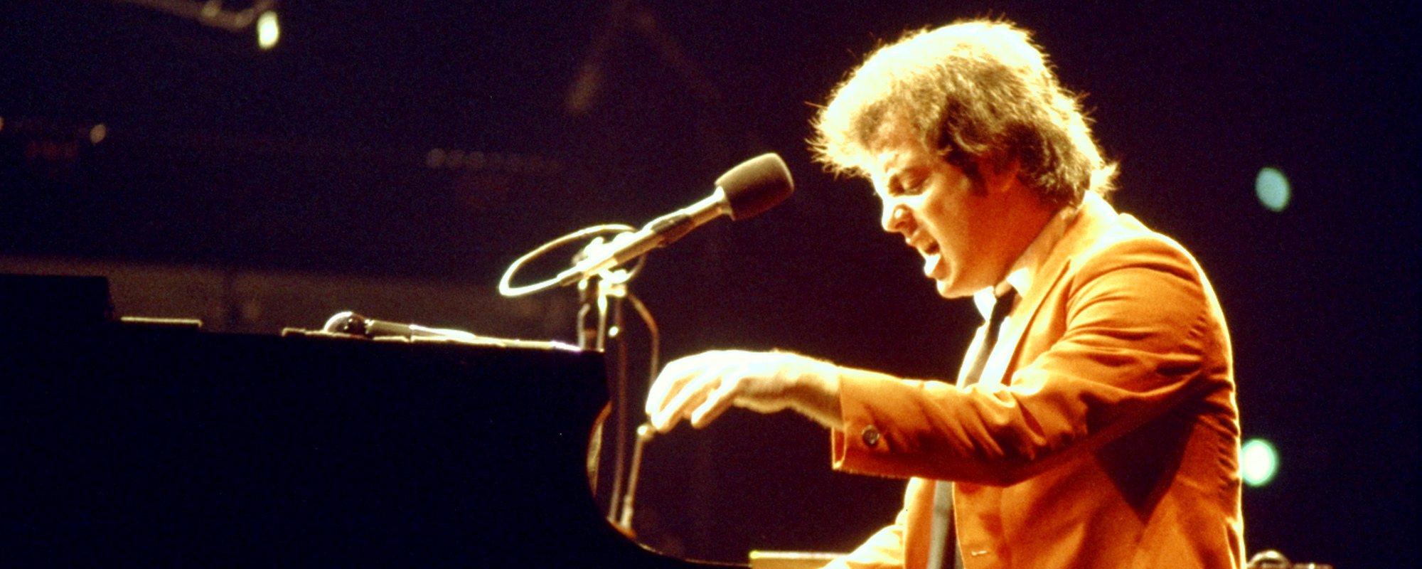 On This Day in 1989, This Rock and Roll Piano Maestro Landed His Third No. 1 Album With a Cold War Era-Defining Single