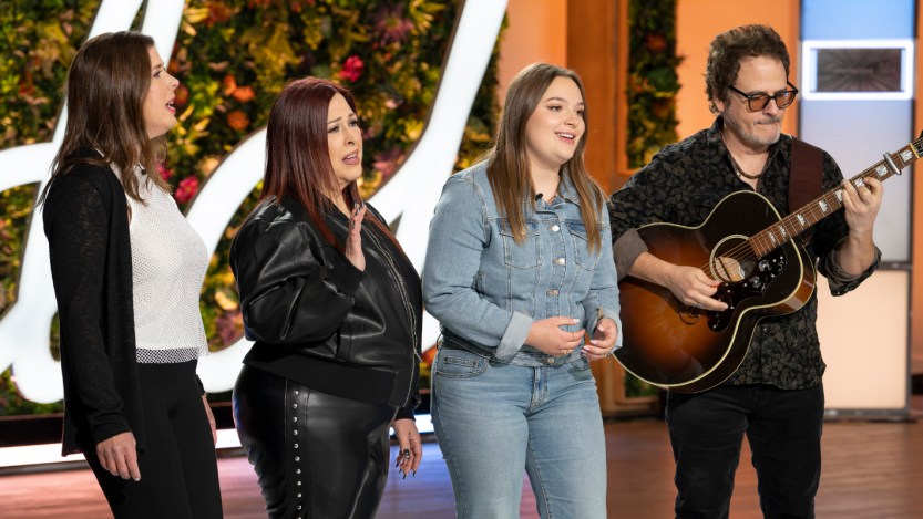 WENDY WILSON, CARNIE WILSON, LOLA, ROB BONFIGLIO