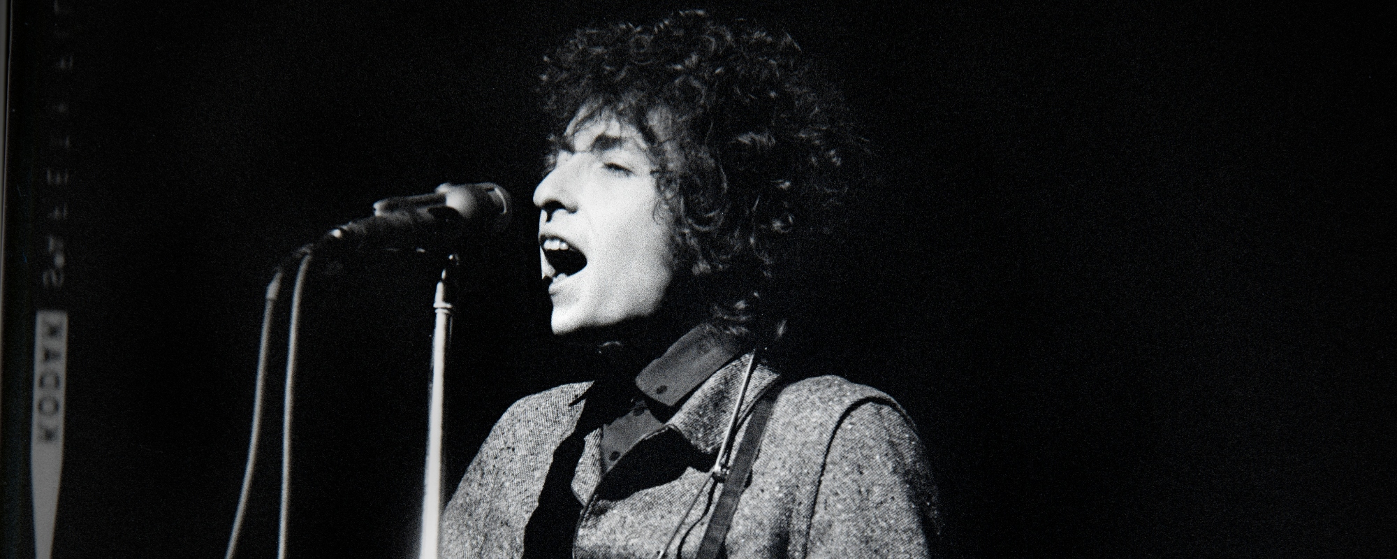 The Time Bob Dylan Covered Three of His Favorite Artist's Songs Right in Front of Him